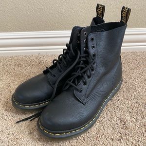 Black dr martens (not sure which style these are as I got them as a gift)